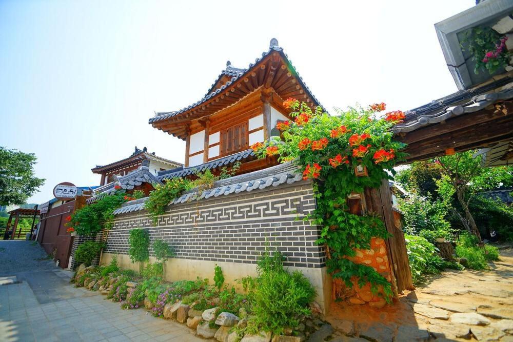 Kumwondang Jeonju Hanokstay Exteriör bild