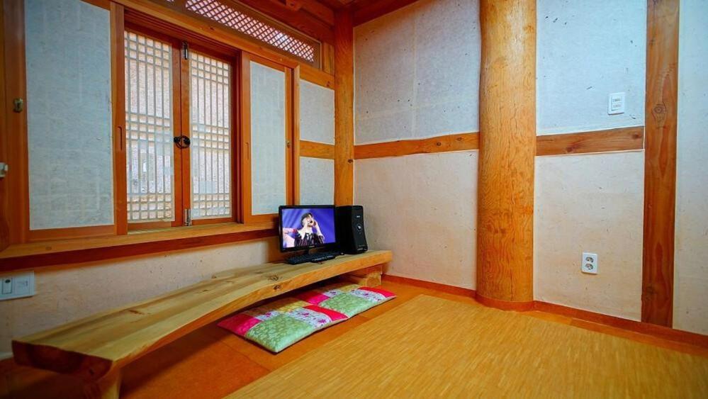 Kumwondang Jeonju Hanokstay Exteriör bild